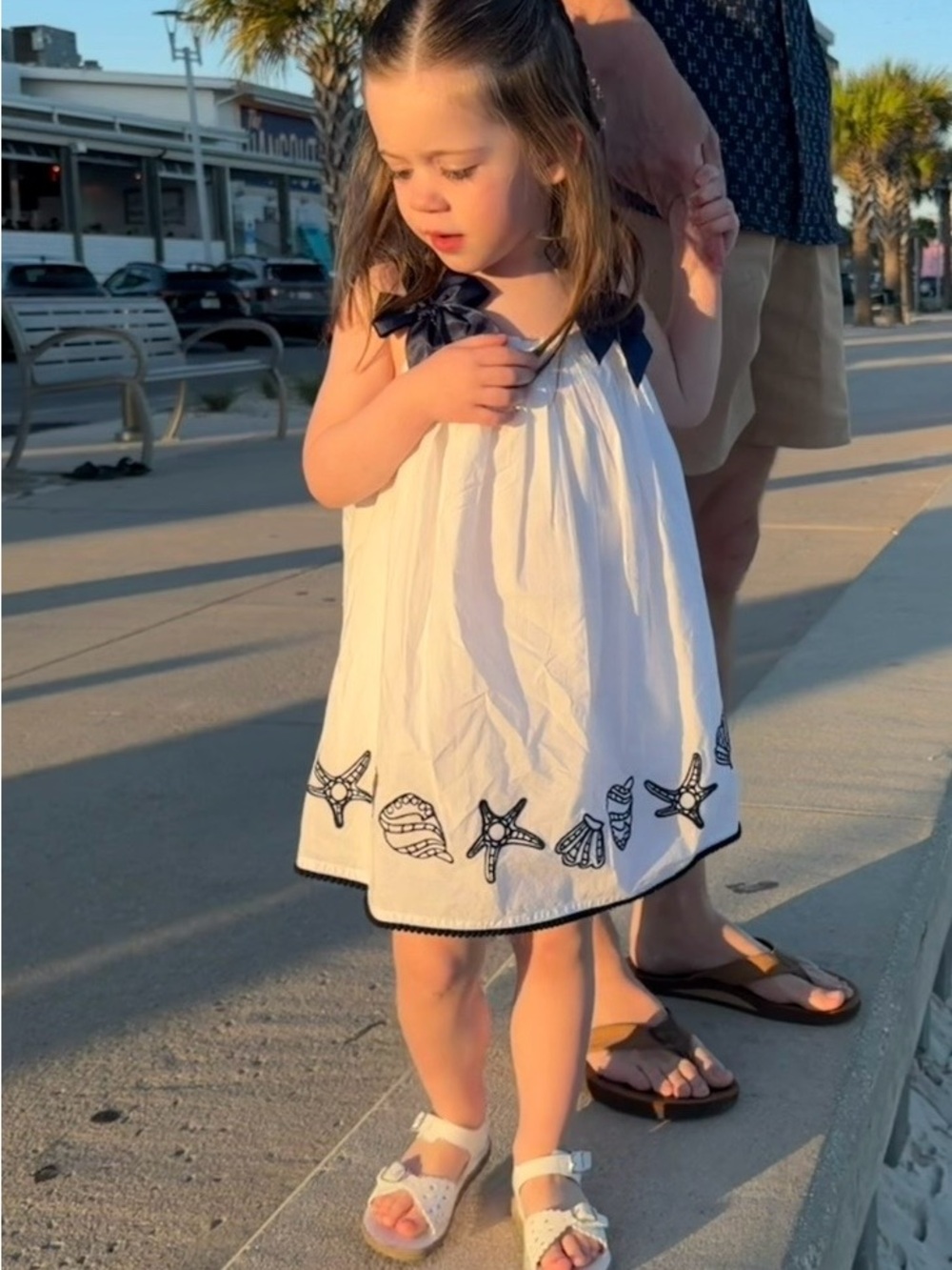 Rachel Zoe White Girls' Dress with Navy Bows, size 24 months - Picture 11 of 11